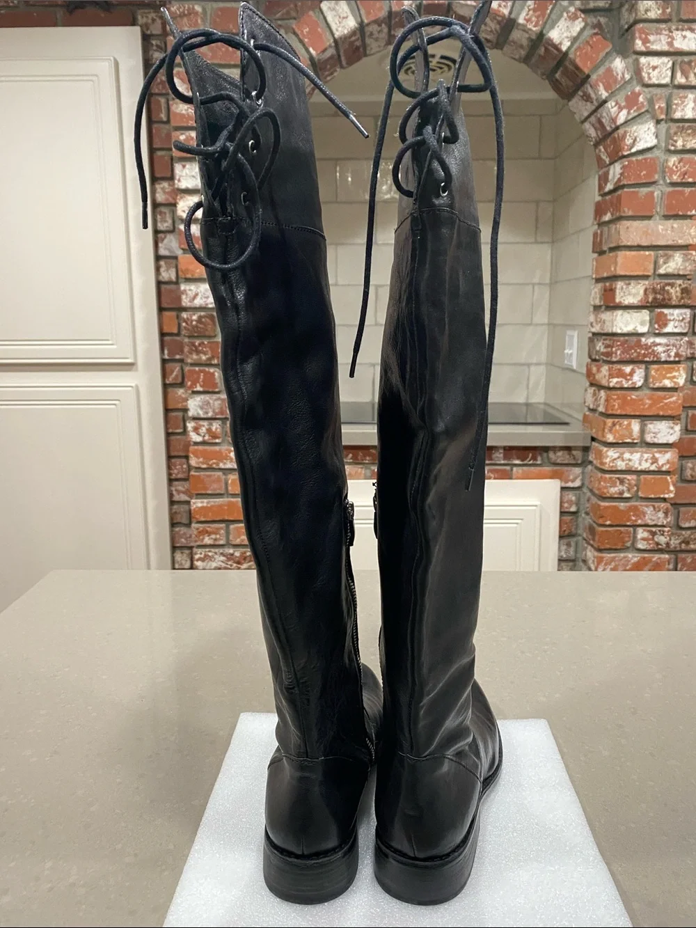 Vince Camuto new vince
